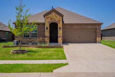 See details about 11413 Culberson Dr, Aubrey, TX 76227