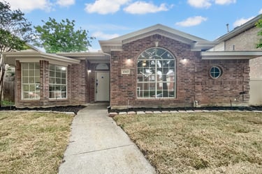 See details about 1542 Summers Dr, Cedar Hill, TX 75104