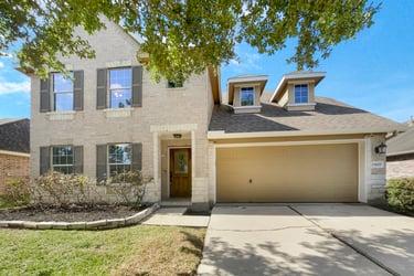 See details about 13603 Manor Crest Ln, Rosharon, TX 77583