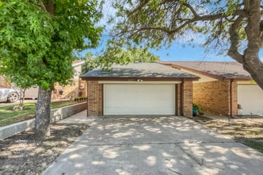 See details about 6623 Ports O Call Dr, Rowlett, TX 75088